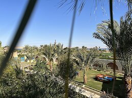 Zad Elmosafer Guest House