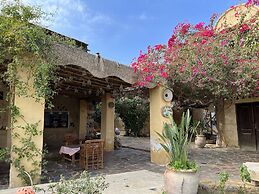 Zad Elmosafer Guest House