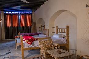 Zad Elmosafer Guest House