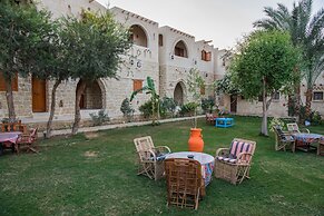 Zad Elmosafer Guest House