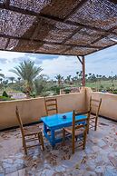 Zad Elmosafer Guest House