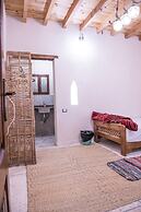 Zad Elmosafer Guest House