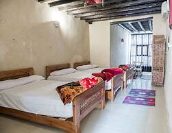 Zad Elmosafer Guest House