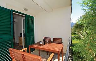 Apartments Trstenica