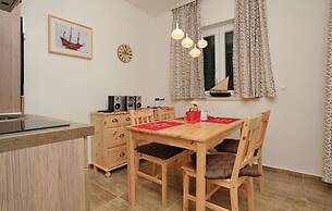 Apartments Trstenica