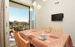 Apartments Trstenica