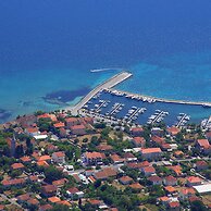 Apartments Trstenica