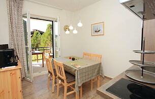 Apartments Trstenica