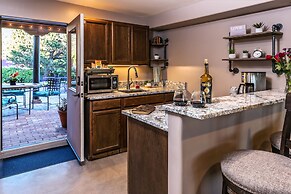 Bobcat Inn Bed and Breakfast