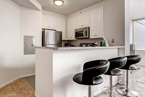 Global Luxury Suites at Exchange