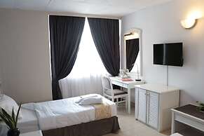 LeGallery Suites Hotel