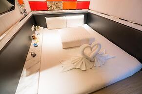 Kenting Starry Sky - Space Capsule