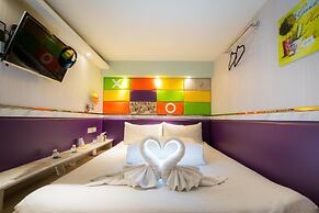 Kenting Starry Sky - Space Capsule