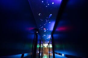 Kenting Starry Sky - Space Capsule