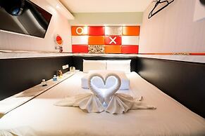 Kenting Starry Sky - Space Capsule