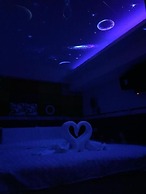 Kenting Starry Sky - Space Capsule