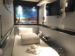 Kenting Starry Sky - Space Capsule