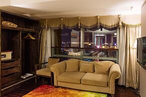 Nomo Service Apartment Grand Continental