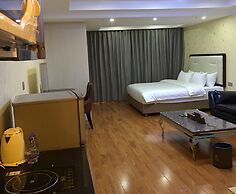 Nomo Service Apartment The Legend