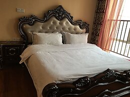 Nomo Service Apartment The Legend