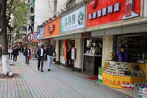 Nomo Service Apartment The Legend