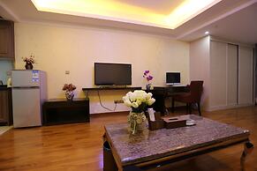 Nomo Service Apartment The Legend