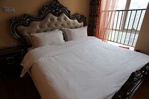 Nomo Service Apartment The Legend