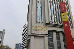 Nomo Service Apartment The Legend