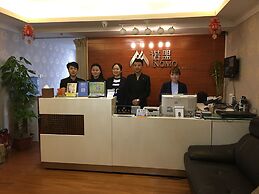 Nomo Service Apartment The Legend