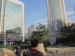 Nomo Service Apartment The Legend