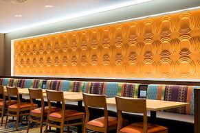 Fairfield Inn & Suites by Marriott Orlando East/UCF Area