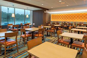 Fairfield Inn & Suites by Marriott Orlando East/UCF Area
