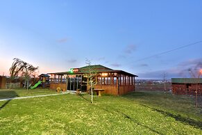 Bon Hotel City & Resort