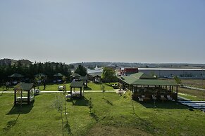 Bon Hotel City & Resort