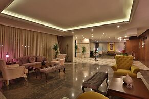 Bon Hotel City & Resort