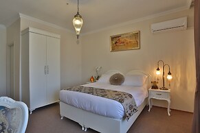 Bon Hotel City & Resort