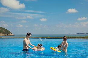 Crowne Plaza Ningbo Xiangshan Sea View by IHG