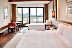 Crowne Plaza Ningbo Xiangshan Sea View by IHG