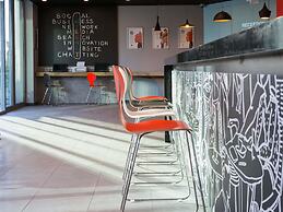 ibis Istanbul West
