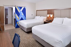 Holiday Inn Express & Suites Madison by IHG