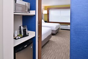 Holiday Inn Express & Suites Madison by IHG