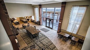 Staybridge Suites Marquette by IHG