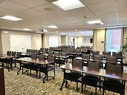 Staybridge Suites Marquette by IHG