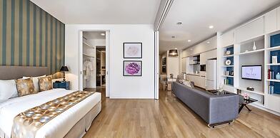 THE FACE Suites Hotel