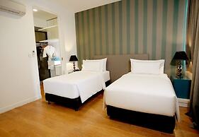 THE FACE Suites Hotel