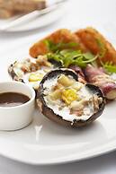 THE FACE Suites Hotel