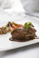 THE FACE Suites Hotel