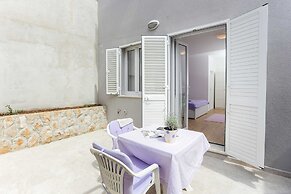 Apartments Villa Karmen