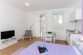 Apartments Villa Karmen