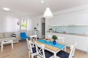 Apartments Villa Karmen